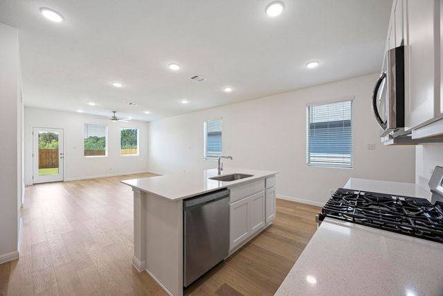 223 Hornet ST, Elgin, TX 78621