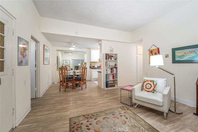2220 E Via Mariposa East H, Laguna Woods, CA 92637