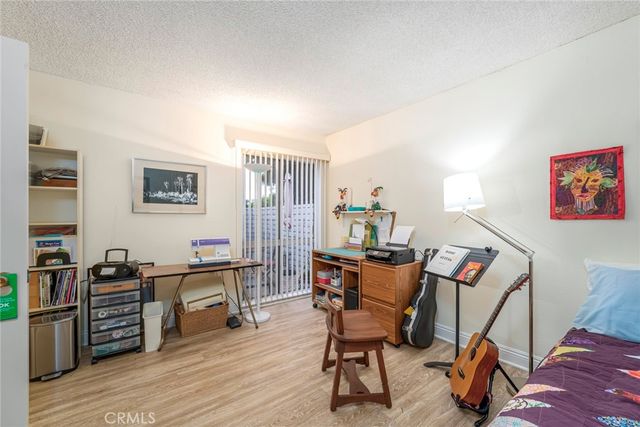 2220 E Via Mariposa East H, Laguna Woods, CA 92637
