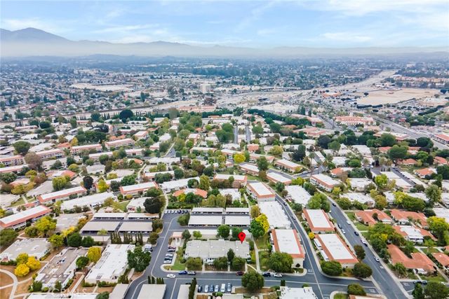 2220 E Via Mariposa East H, Laguna Woods, CA 92637