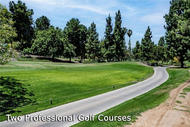 2220 E Via Mariposa East H, Laguna Woods, CA 92637