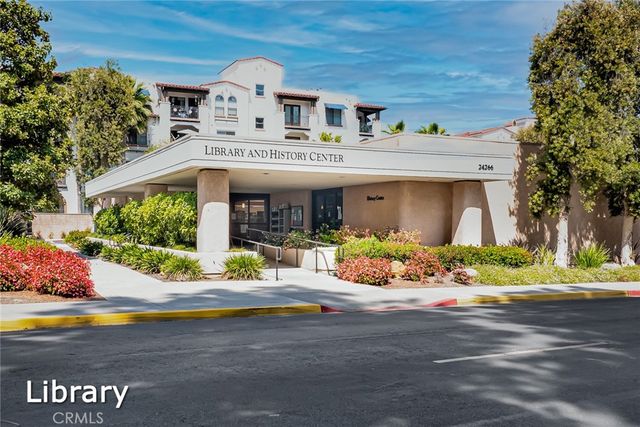 2220 E Via Mariposa East H, Laguna Woods, CA 92637