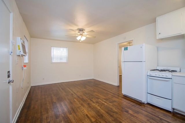 4207 Mt Vernon 13, Houston, TX 77006