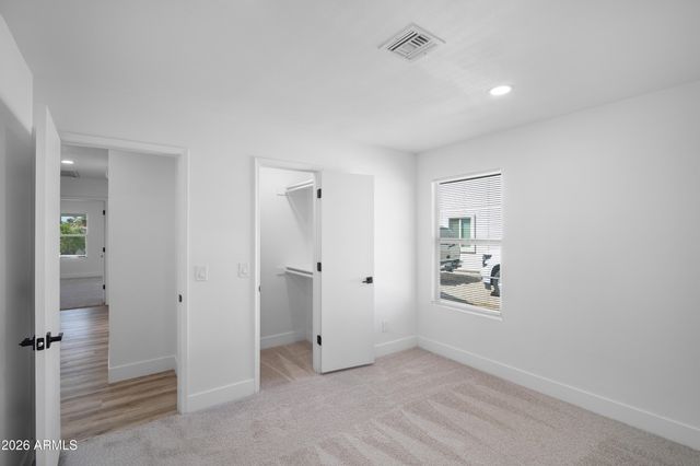 10129 W MARIPOSA Street, Phoenix, AZ 85037