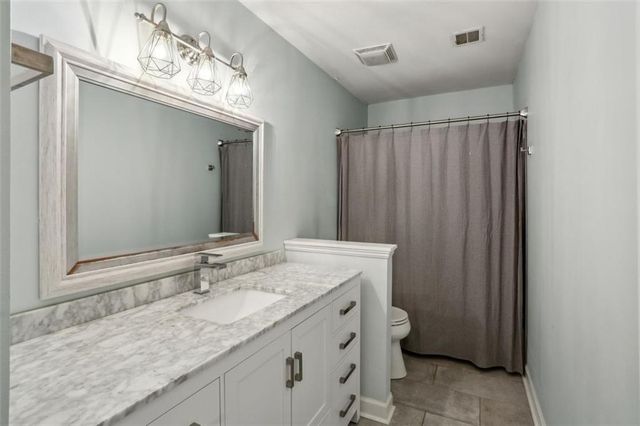 3873 Roswell Road NE 8, Atlanta, GA 30342