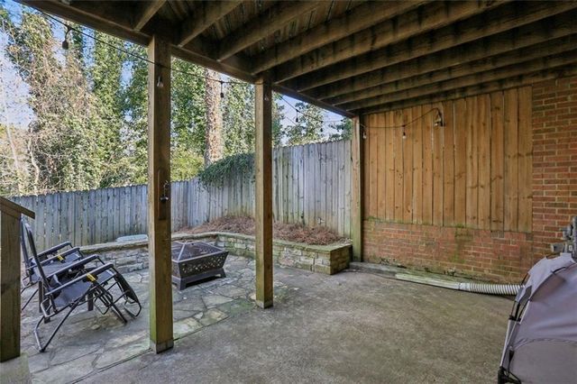 3873 Roswell Road NE 8, Atlanta, GA 30342