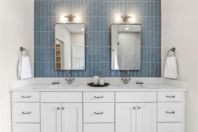 152 Jeans Meadow Court, Holland, MI 49424