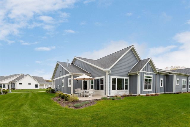 152 Jeans Meadow Court, Holland, MI 49424