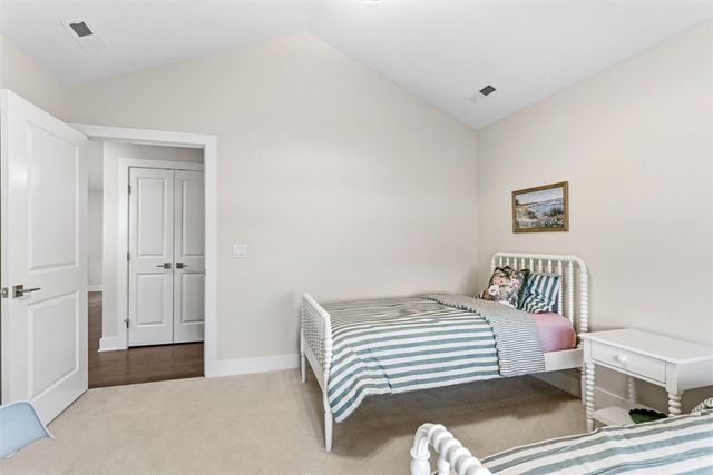 152 Jeans Meadow Court, Holland, MI 49424