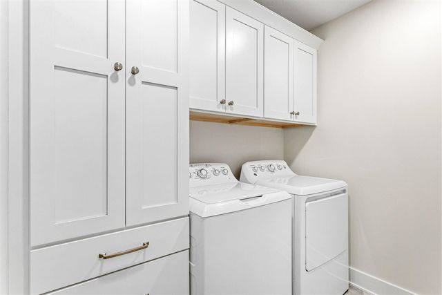 152 Jeans Meadow Court, Holland, MI 49424