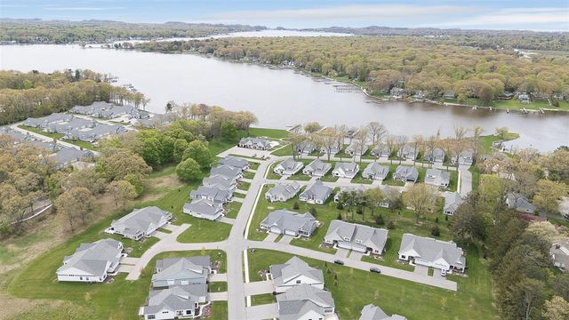 152 Jeans Meadow Court, Holland, MI 49424