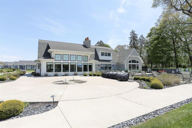 152 Jeans Meadow Court, Holland, MI 49424