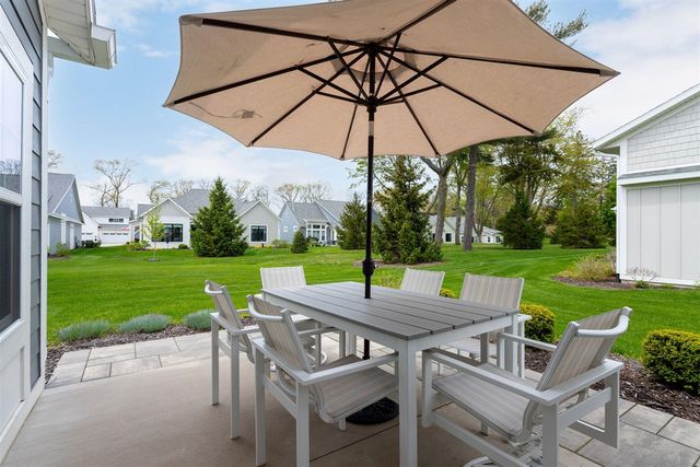 152 Jeans Meadow Court, Holland, MI 49424