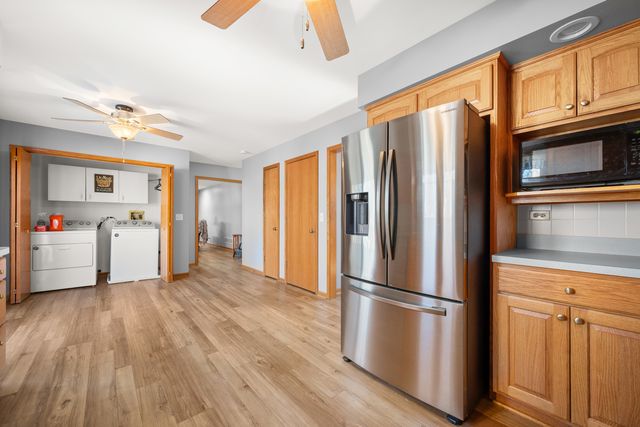 336 Panama Avenue, Hampshire, IL 60140