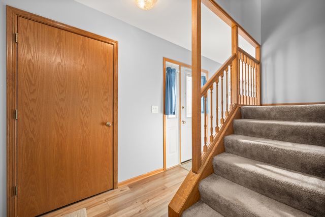 336 Panama Avenue, Hampshire, IL 60140