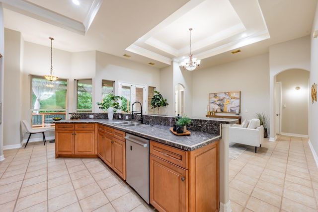 11207 Taterwood DR, Austin, TX 78750