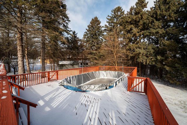 2434 S 118th STREET, West Allis, WI 53227