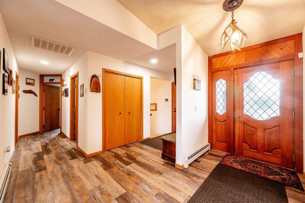 214 Meade Creek Road, Sheridan, WY 82801 photo 42