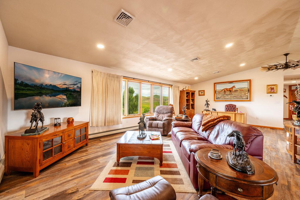 214 Meade Creek Road, Sheridan, WY 82801 photo 46