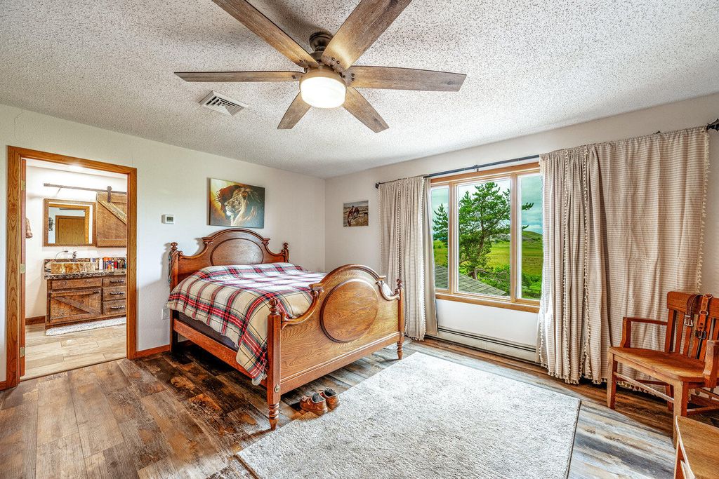 214 Meade Creek Road, Sheridan, WY 82801 photo 57