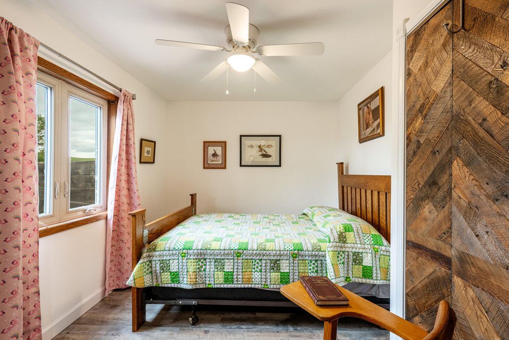 214 Meade Creek Road, Sheridan, WY 82801 photo 69