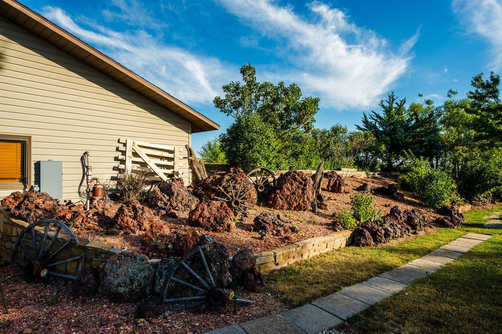 214 Meade Creek Road, Sheridan, WY 82801 photo 79