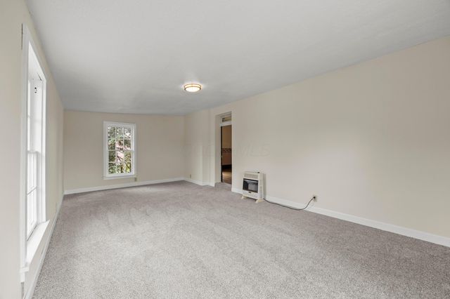 230 W Columbus Street, Mount Sterling, OH 43143
