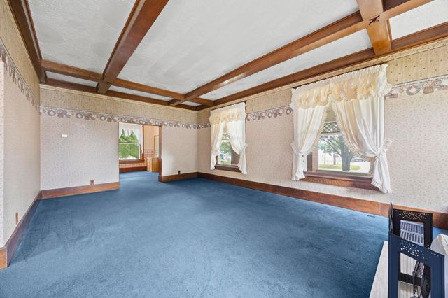 230 W Columbus Street, Mount Sterling, OH 43143