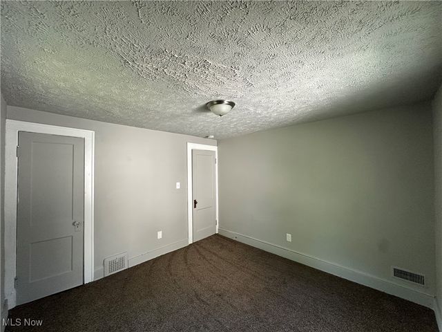 11105 Revere Avenue, Cleveland, OH 44105