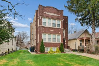 10226 S Charles Street 2, Chicago, IL 60643