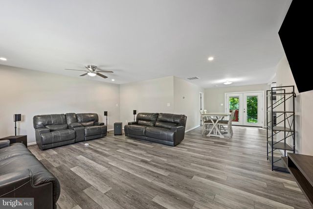 1613 MISSION ST, Owings, MD 20736
