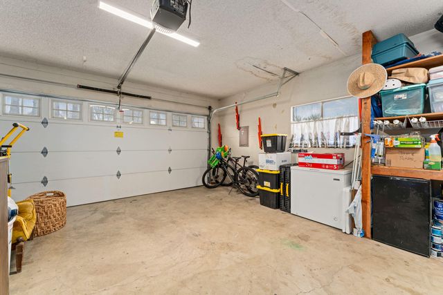 1949 Haviland Drive, Grants Pass, OR 97527