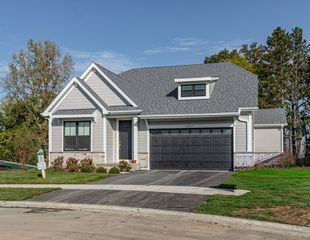 22137 W Casa Bella View, Kildeer, IL 60047