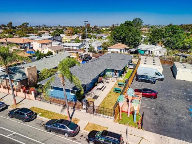 4220 Poplar Street, San Diego, CA 92105
