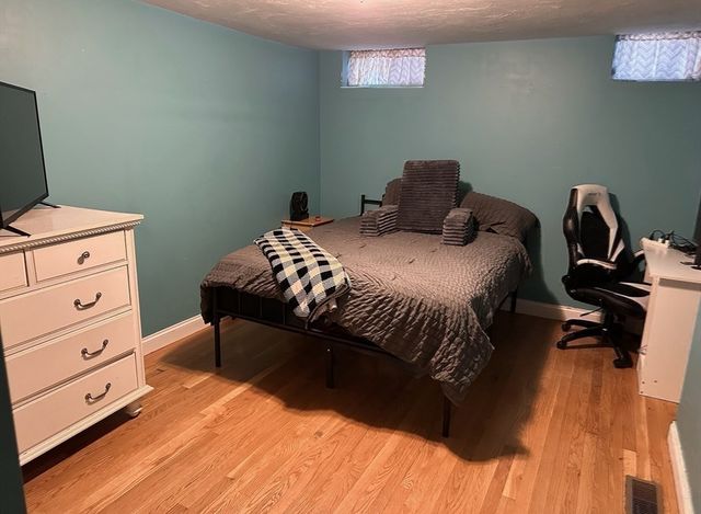 527 E 6th 1, Boston, MA 02127