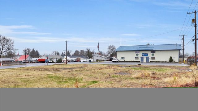 1308 S Ziegler St, Airway Heights, WA 99001