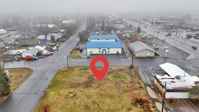 1308 S Ziegler St, Airway Heights, WA 99001