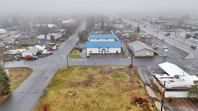 1308 S Ziegler St, Airway Heights, WA 99001