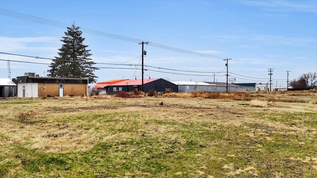 1308 S Ziegler St, Airway Heights, WA 99001