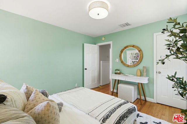 12495 Culver Boulevard, Los Angeles, CA 90066