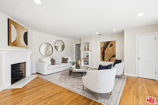12495 Culver Boulevard, Los Angeles, CA 90066