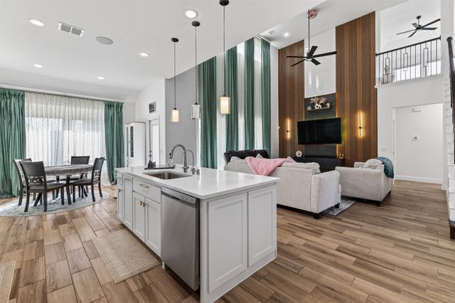 7132 Red Rose Trail, Little Elm, TX 76227