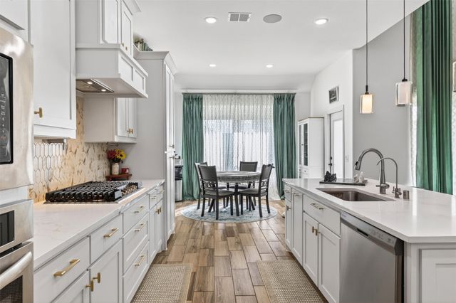 7132 Red Rose Trail, Little Elm, TX 76227