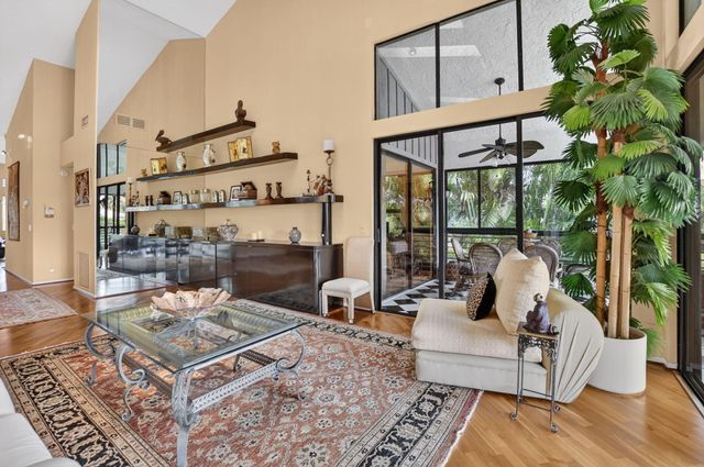 19884 Planters Boulevard B-102, Boca Raton, FL 33434