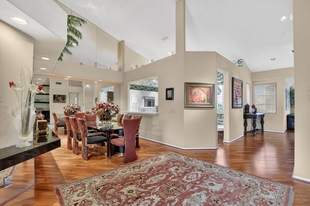 19884 Planters Boulevard B-102, Boca Raton, FL 33434