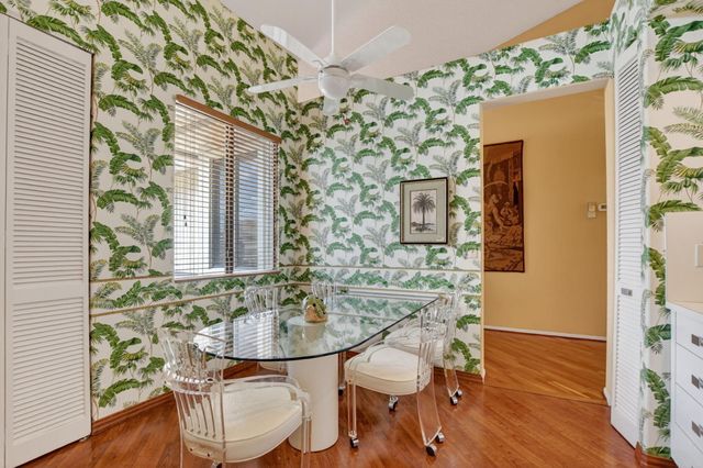 19884 Planters Boulevard B-102, Boca Raton, FL 33434