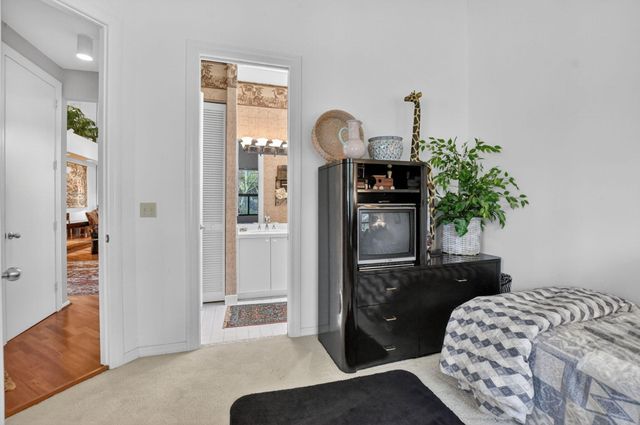 19884 Planters Boulevard B-102, Boca Raton, FL 33434