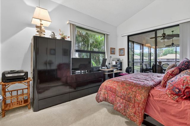 19884 Planters Boulevard B-102, Boca Raton, FL 33434