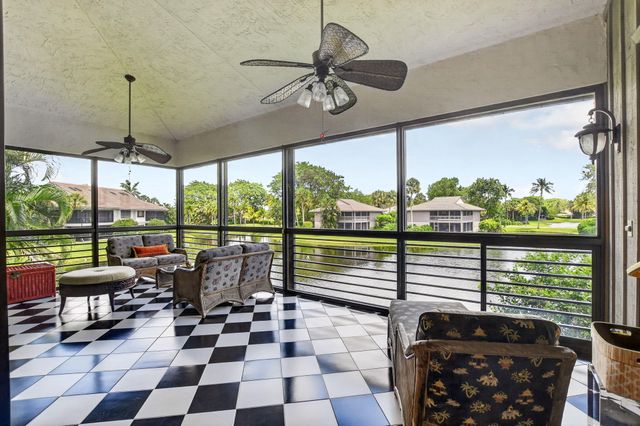 19884 Planters Boulevard B-102, Boca Raton, FL 33434