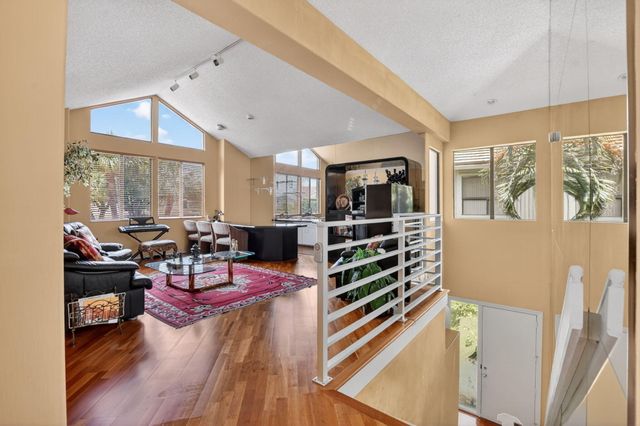 19884 Planters Boulevard B-102, Boca Raton, FL 33434